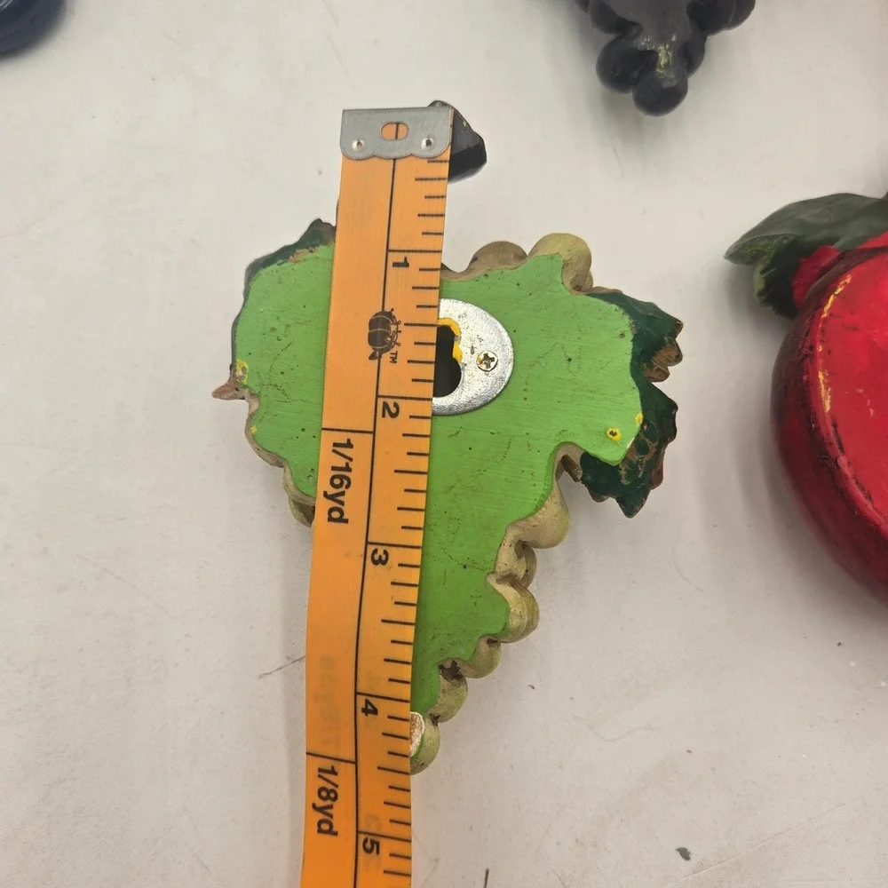 Vintage Resin Fruit Wall Decor Set 5pc Apple Pear Grapes Farmhouse Kitchen Art
